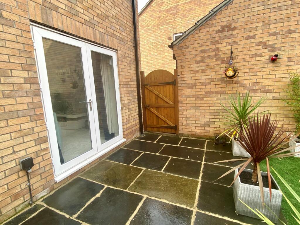 Additional image 14 of Burnleys Mill Road, Gomersal, BD19