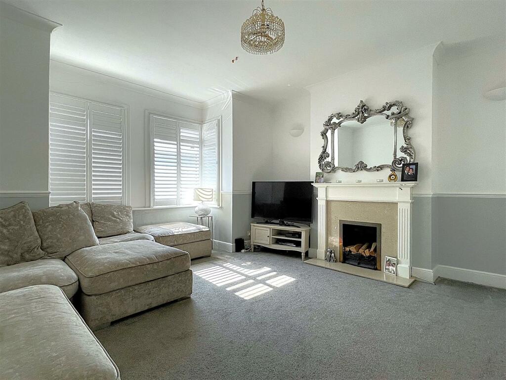 Additional image 15 of Warren Avenue, Shortlands, BR2