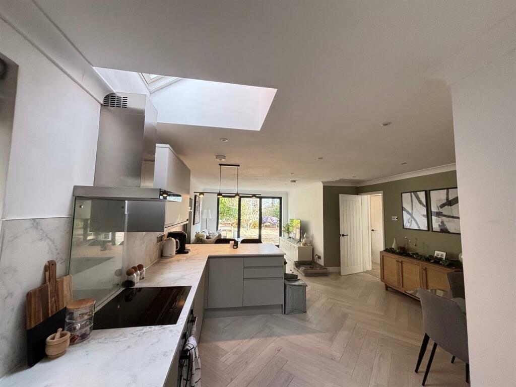 Additional image 3 of High View, Portishead