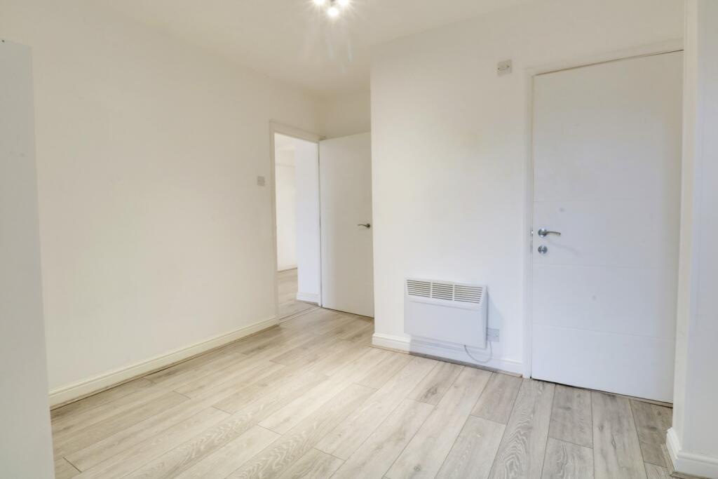 Additional image 7 of Elgar Lodge, Fair Acres, Bromley, Kent, BR2