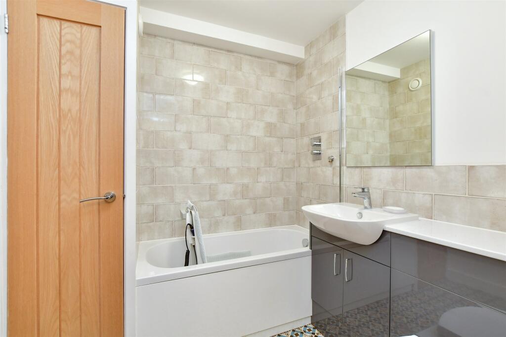 Additional image 6 of Cliffe High Street, Lewes, East Sussex