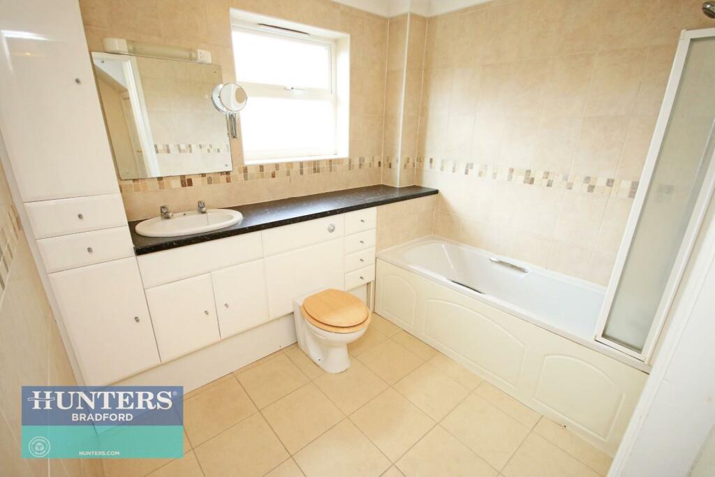 Additional image 15 of Pitty Beck View Allerton, Bradford, BD15 7YS