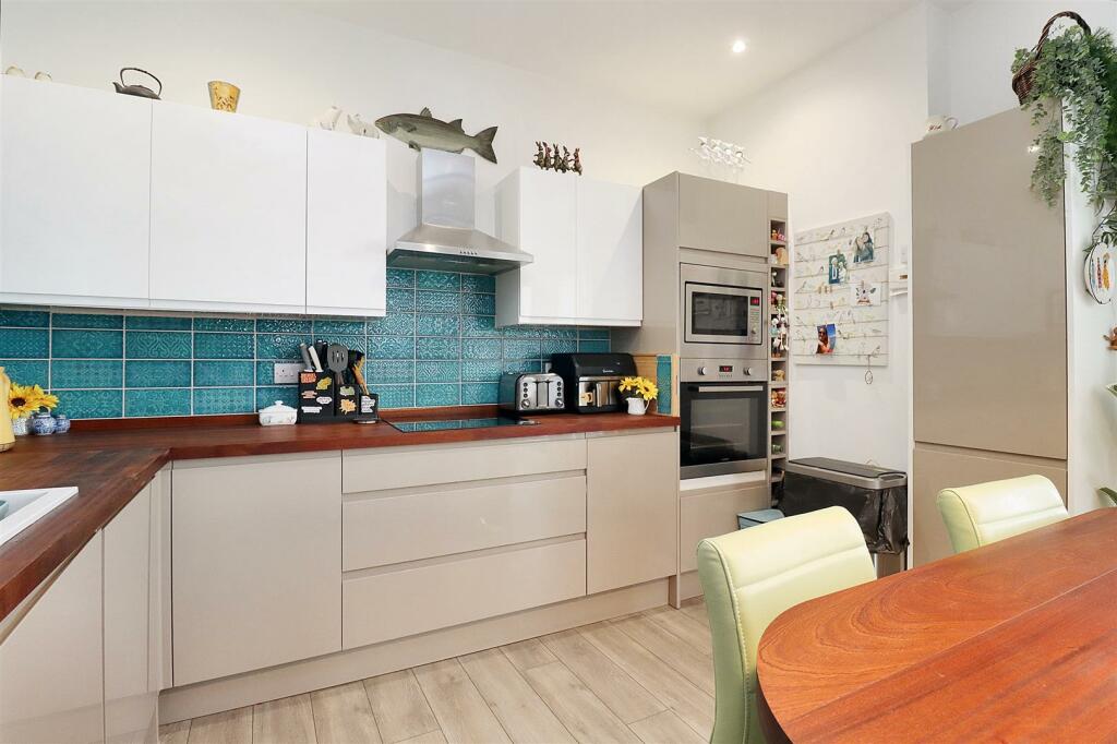 Additional image 5 of Victorian apartment located along Marine Parade