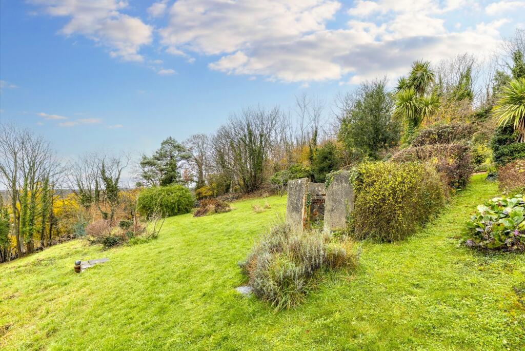 Additional image 19 of Cheddar, elevated, with far reaching views