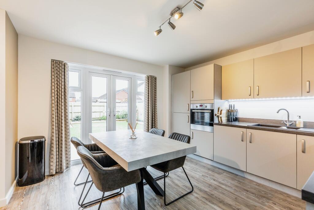 Additional image 5 of Oterhampton Gardens, WESTON-SUPER-MARE, Avon, BS24