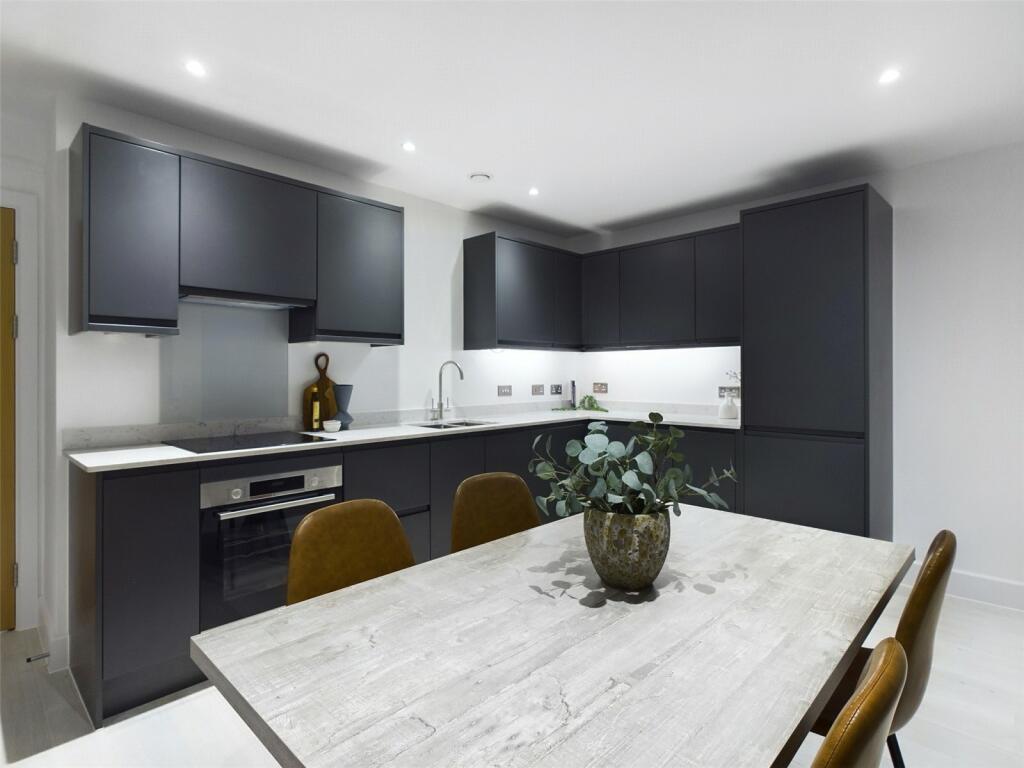 Additional image 4 of Apartment 4, Madeira Lodge, Birnbeck Road, Weston-super-Mare, BS23