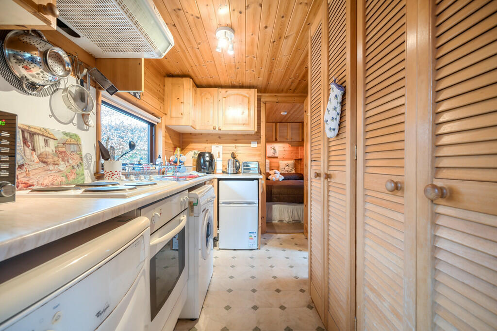 Additional image 13 of Fell View Lodge, 13 Burnside Park, Underskiddaw, Keswick, Cumbria CA12 4PF