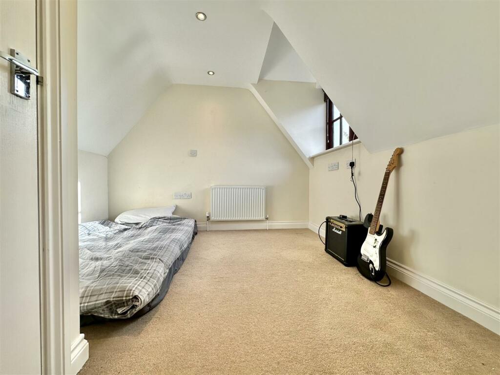 Additional image 33 of Twitchens Lane, Draycott