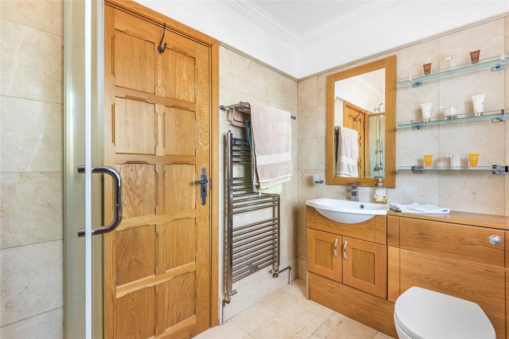 Additional image 10 of Bay Tree Close, Bromley