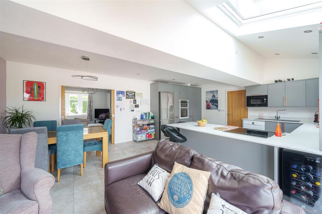 Additional image 4 of Langthorn Close, Frampton Cotterell