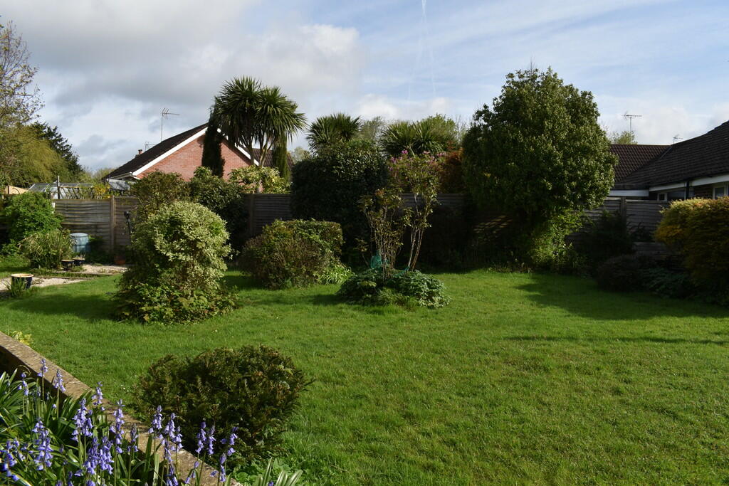 Additional image 16 of Leafy Way