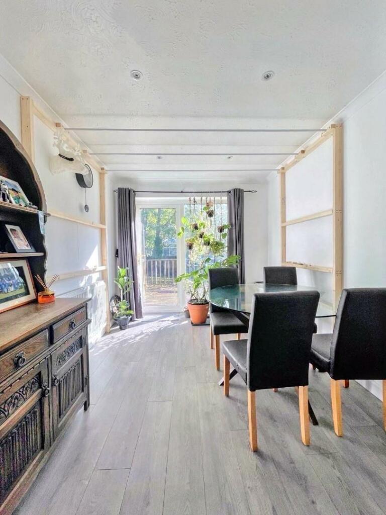 Additional image 4 of Ellicks Close, Bradley Stoke