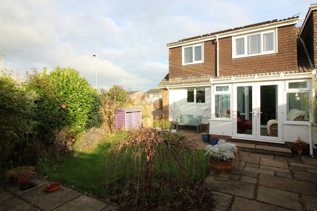 Additional image 18 of Dean Avenue, Thornbury