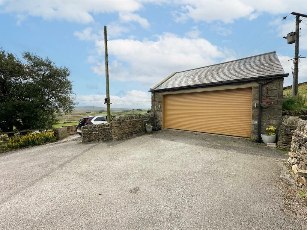 Additional image 21 of Cowling Hill, Cowling