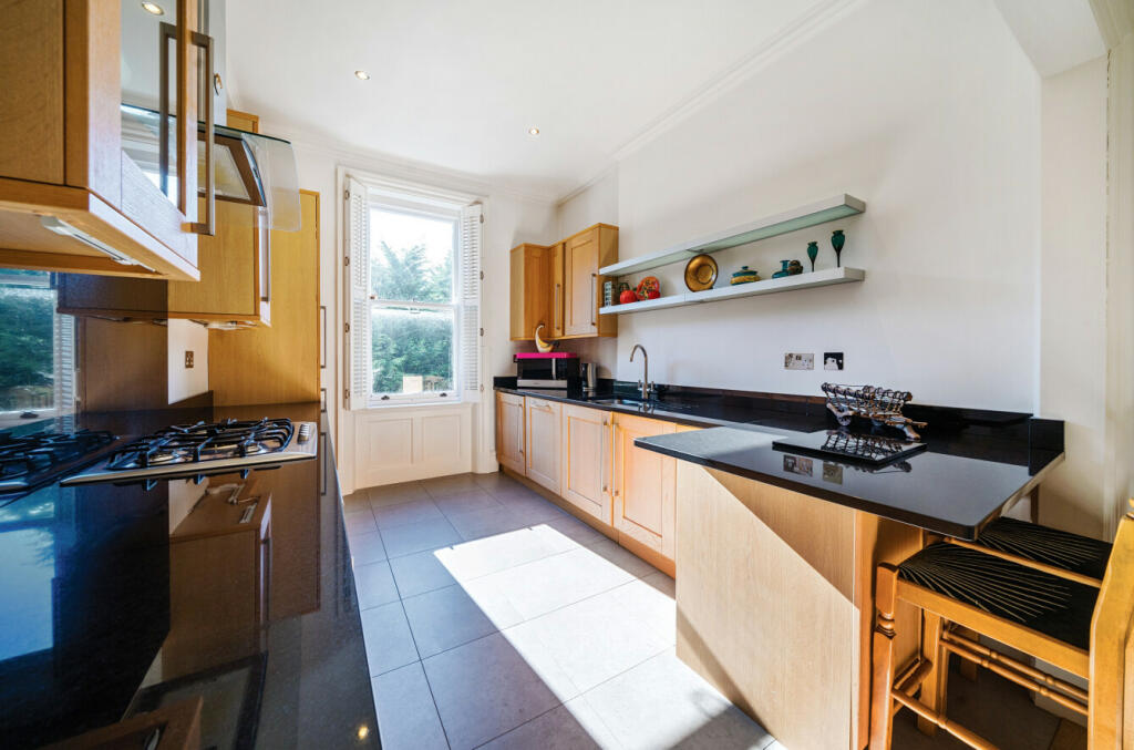 Additional image 4 of South Hill Road, Bromley, BR2