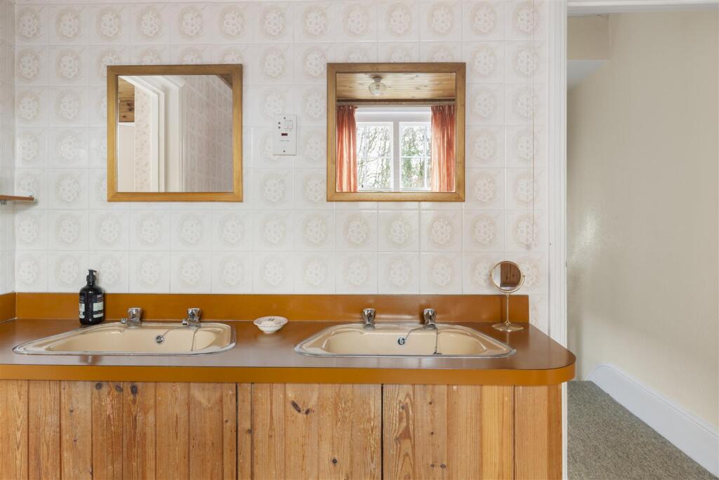 Additional image 16 of Lancaster Street, Lewes