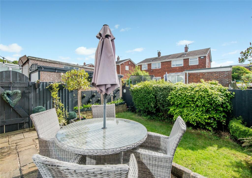 Additional image 12 of Brown Hill Drive, Birkenshaw, Bradford, BD11