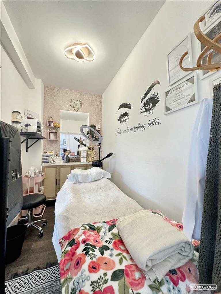 Additional image 16 of Gloucester Road, Horfield, Bristol