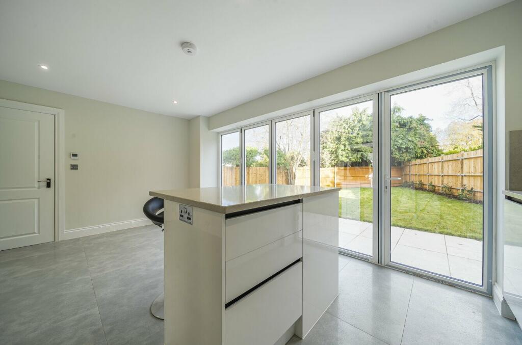 Additional image 9 of Woodland Way, Petts Wood, BR5