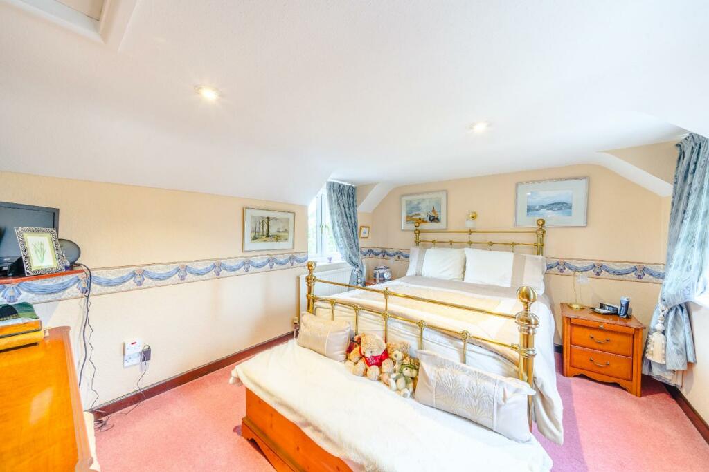 Additional image 18 of Beautiful detached cottage in the heart of Yatton