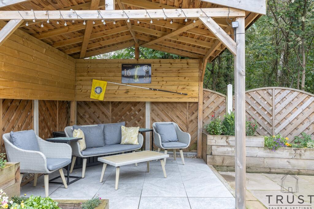 Additional image 46 of Manor Park Gardens, Gomersal BD19 4BA