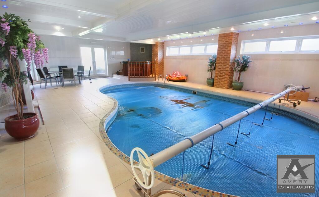 Additional image 42 of Bristol Road Lower, BS23