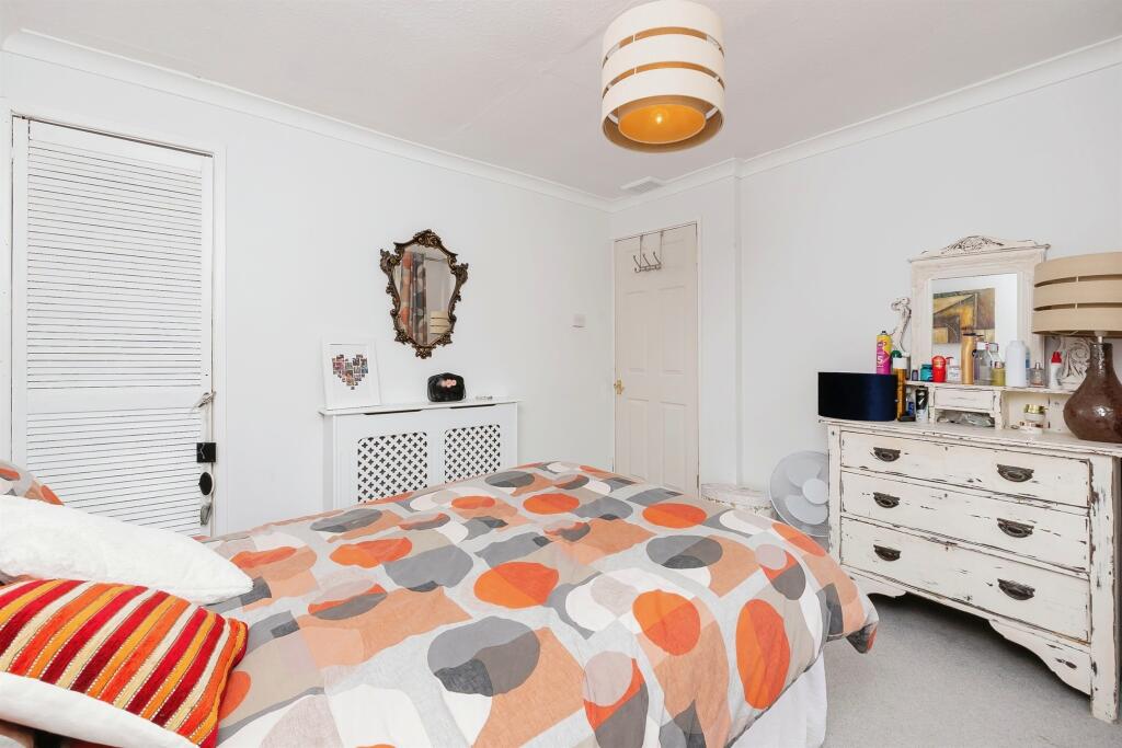 Additional image 13 of Queens Road, Warmley, Bristol