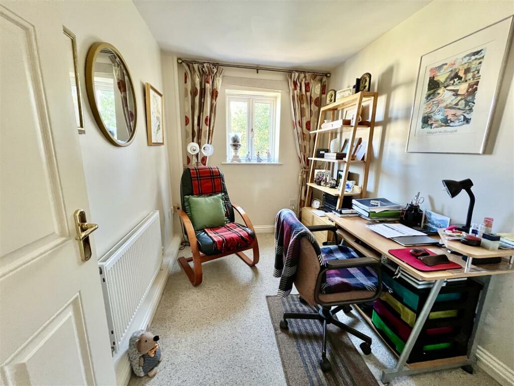 Additional image 7 of Stones Throw From Hill Road