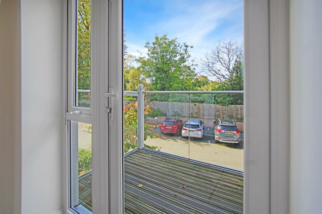 Additional image 4 of Manor Park Road, Chislehurst
