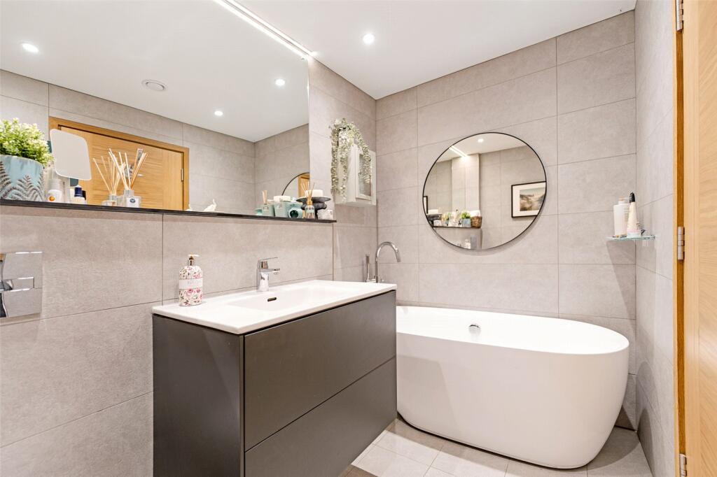 Additional image 6 of Courtlands Lane, Bristol, BS3