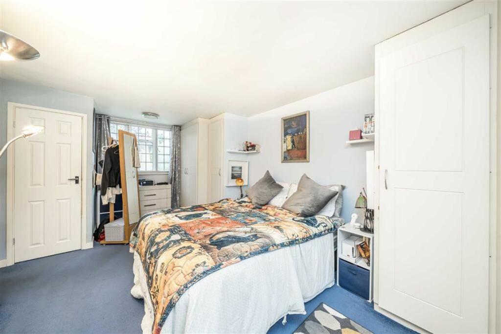 Additional image 6 of Clifford Avenue, Chislehurst