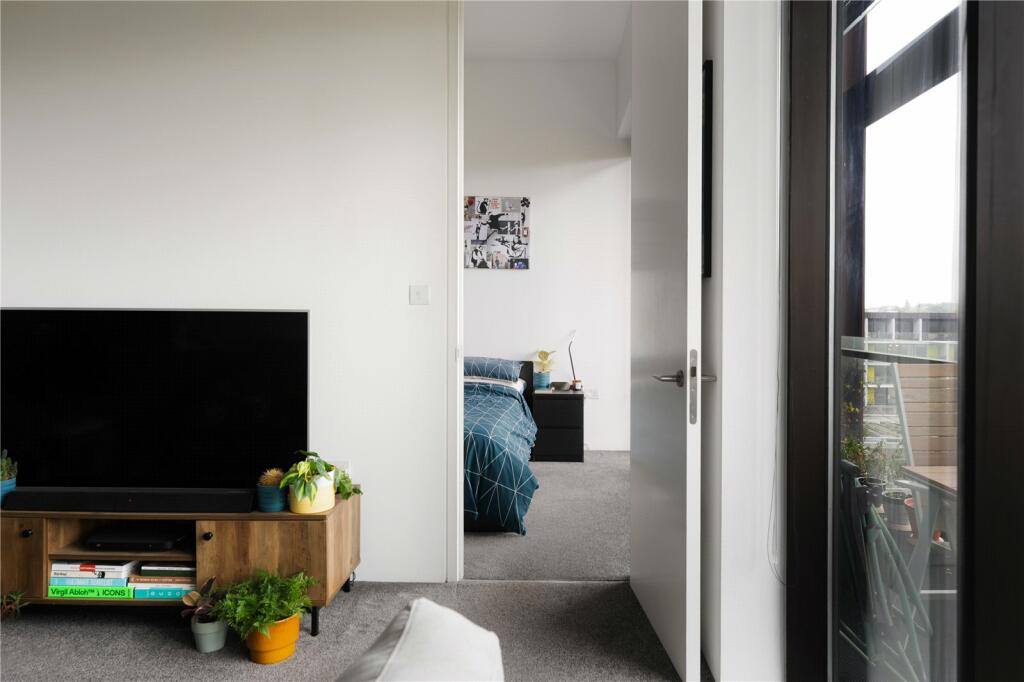 Additional image 27 of Lake Shore Drive, BRISTOL, BS13