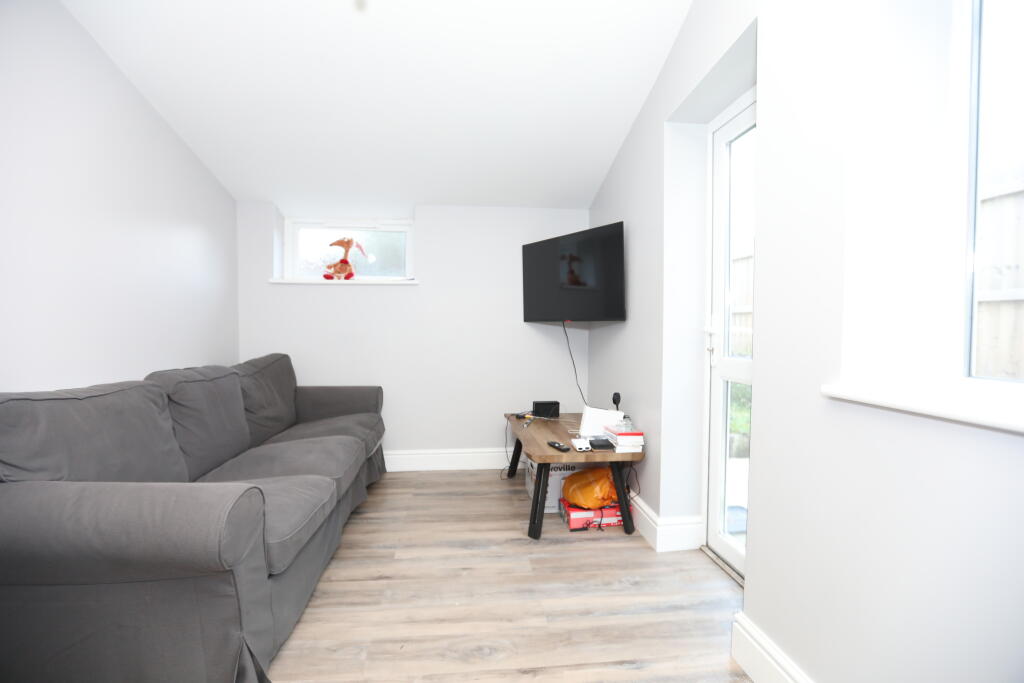 Additional image 4 of Chatsworth Road, Bristol, BS4 (CWR9)