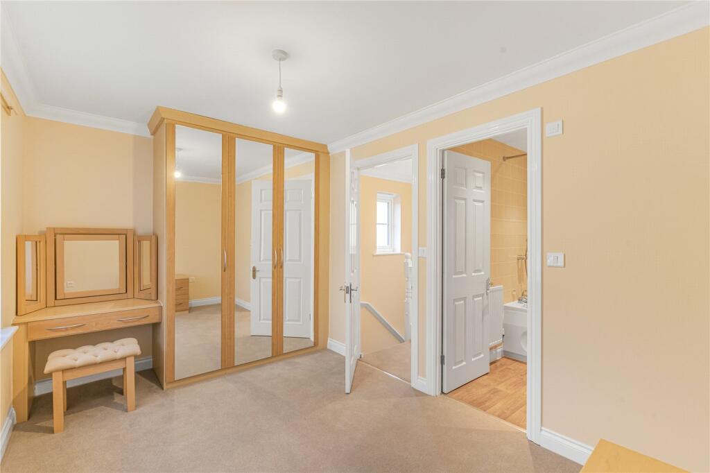 Additional image 6 of Sparkes Close, Bromley, BR2