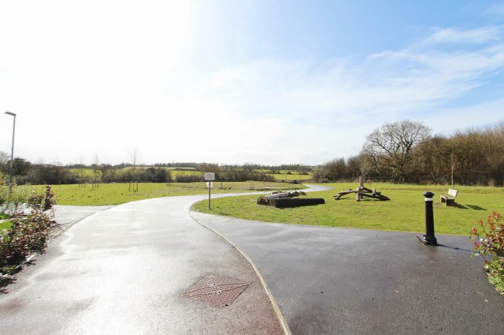 Additional image 2 of 5 Daisy Close, Keynsham, Bristol