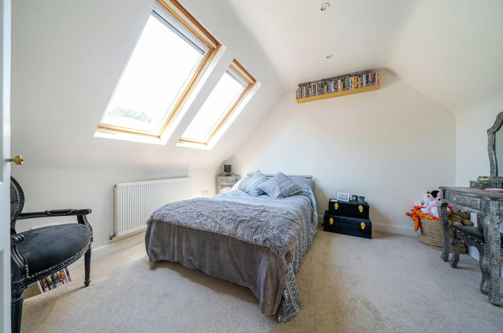 Additional image 14 of Woodland Way, Petts Wood, BR5