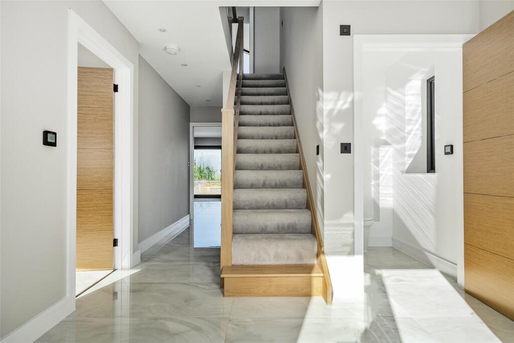 Additional image 3 of Down Road, Portishead, Bristol, Somerset, BS20