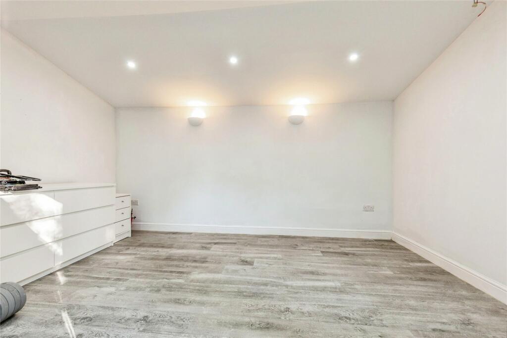 Additional image 9 of Blackthorn Square, CLEVEDON, Avon, BS21