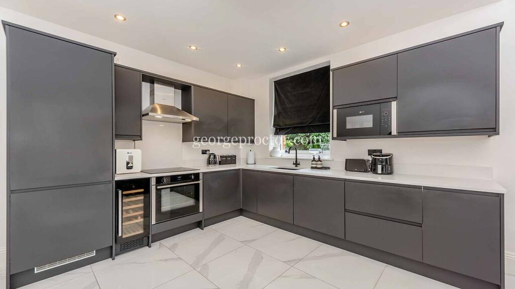 Additional image 21 of Sundridge Avenue, Bickley, BR1
