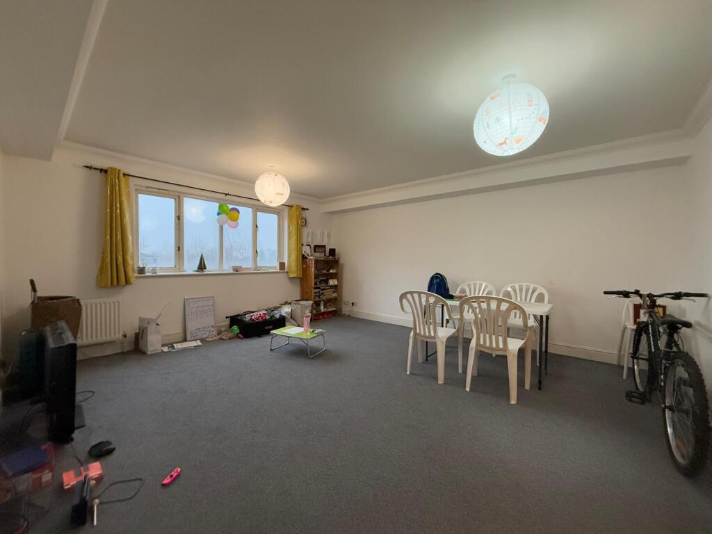 Additional image 10 of Homesdale Road, Bromley, BR2