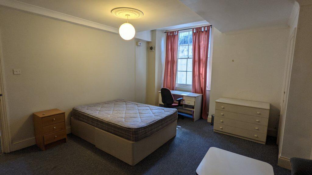 Additional image 9 of Arlington Villas Basement 151