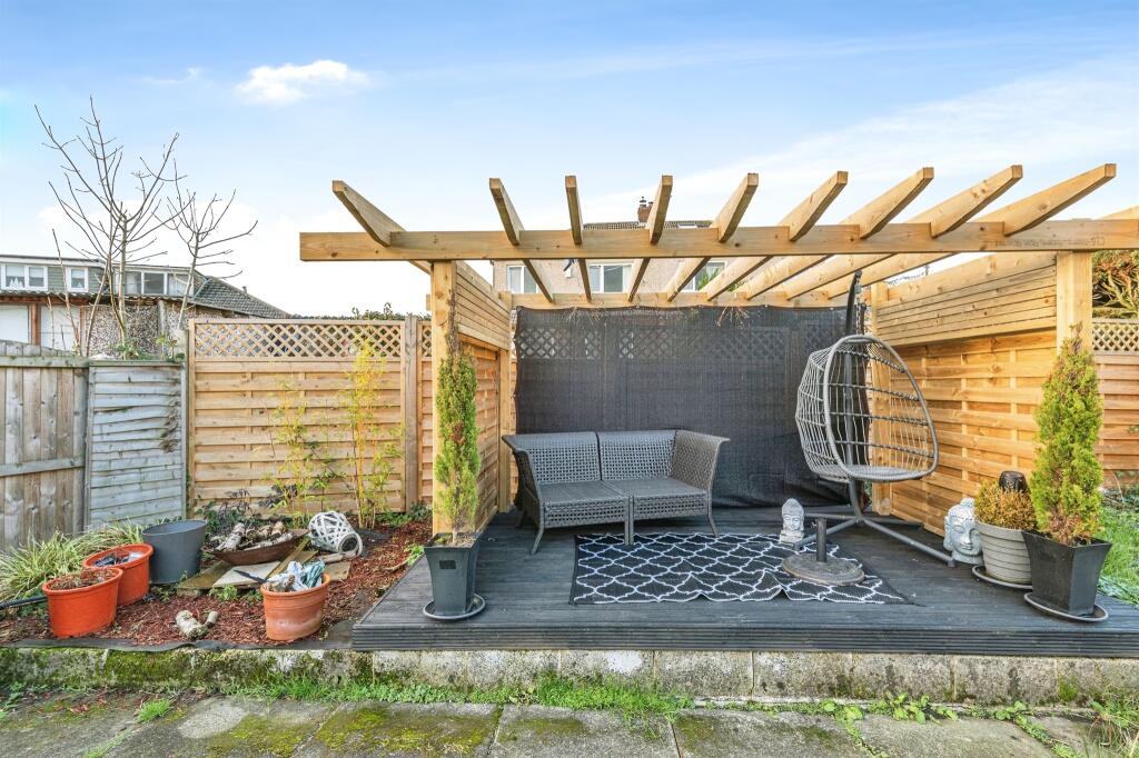 Additional image 11 of Park House Grove, Low Moor, Bradford