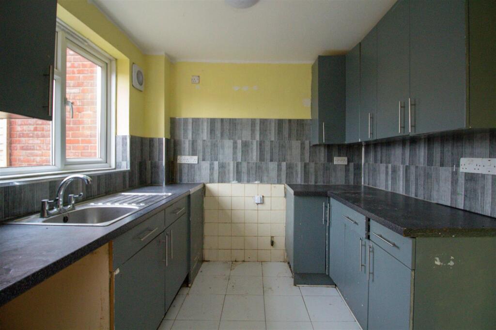 Additional image 4 of Walnut Walk, Keynsham, Bristol