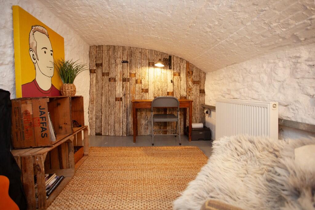 Additional image 30 of Royal York Crescent, Bristol, BS8