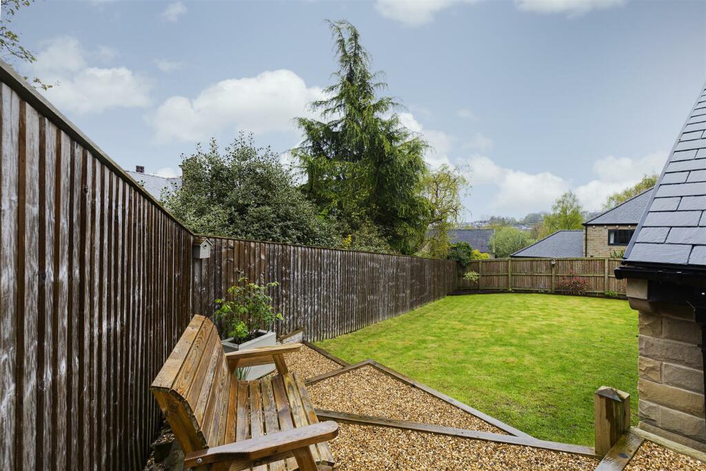 Additional image 44 of Snelsins Road, Cleckheaton