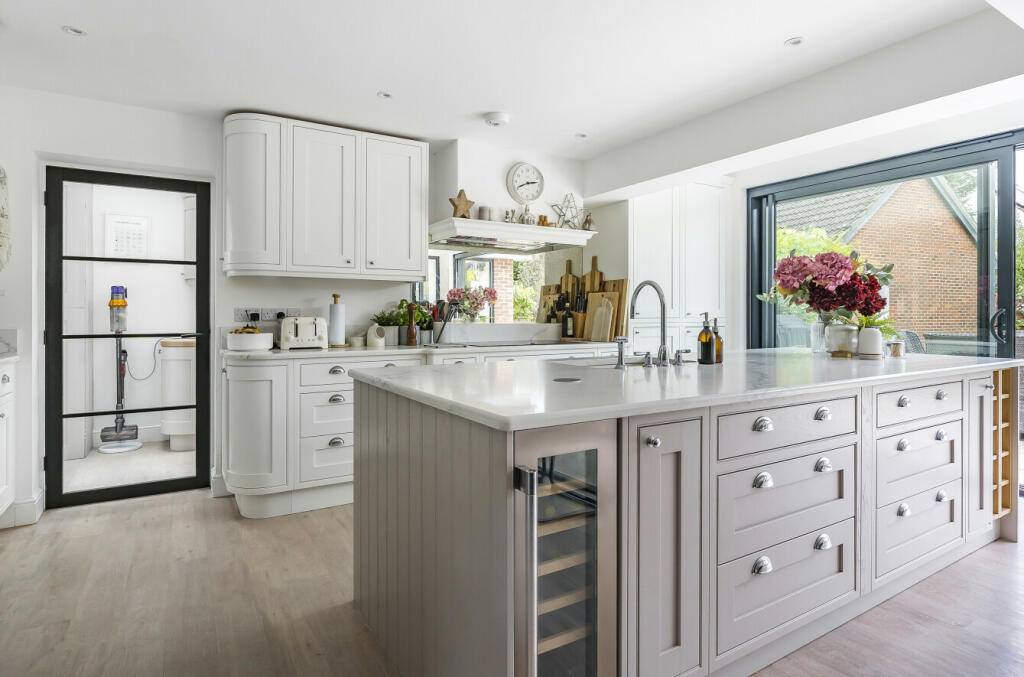 Additional image 4 of Ripley Close, Bromley, BR1