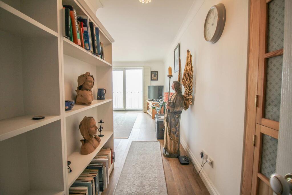 Additional image 7 of Royal Sands-Beach Front Location