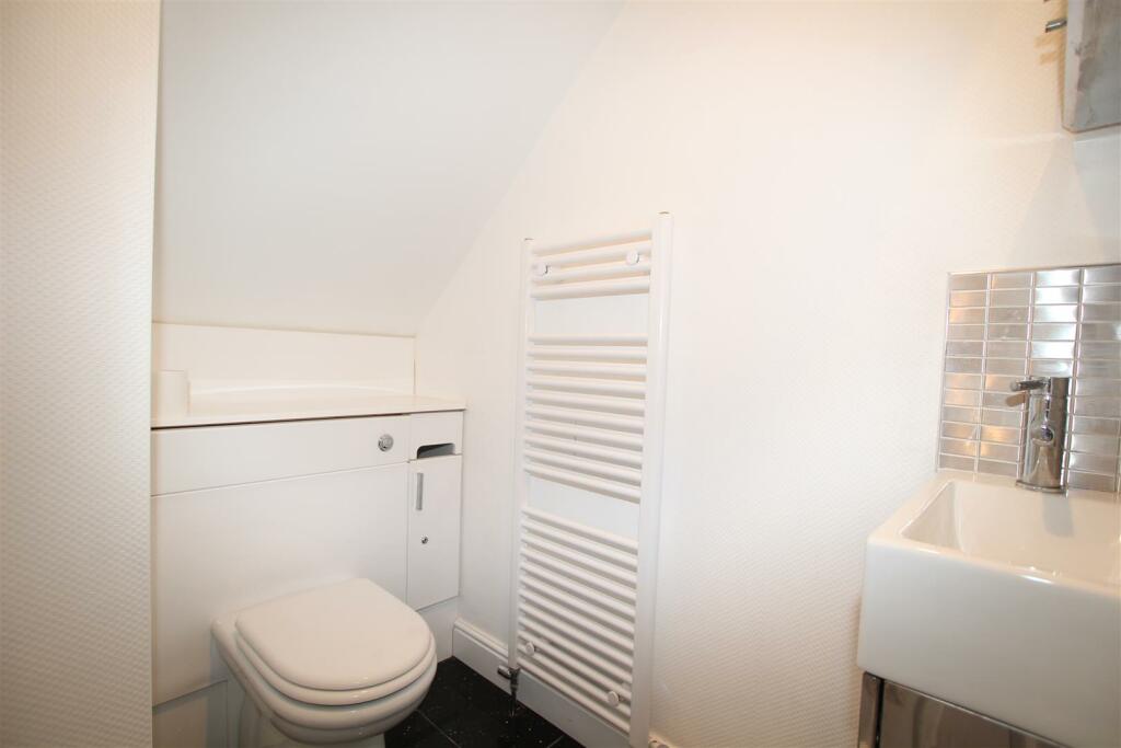 Additional image 9 of Heatherside, Baildon, Shipley