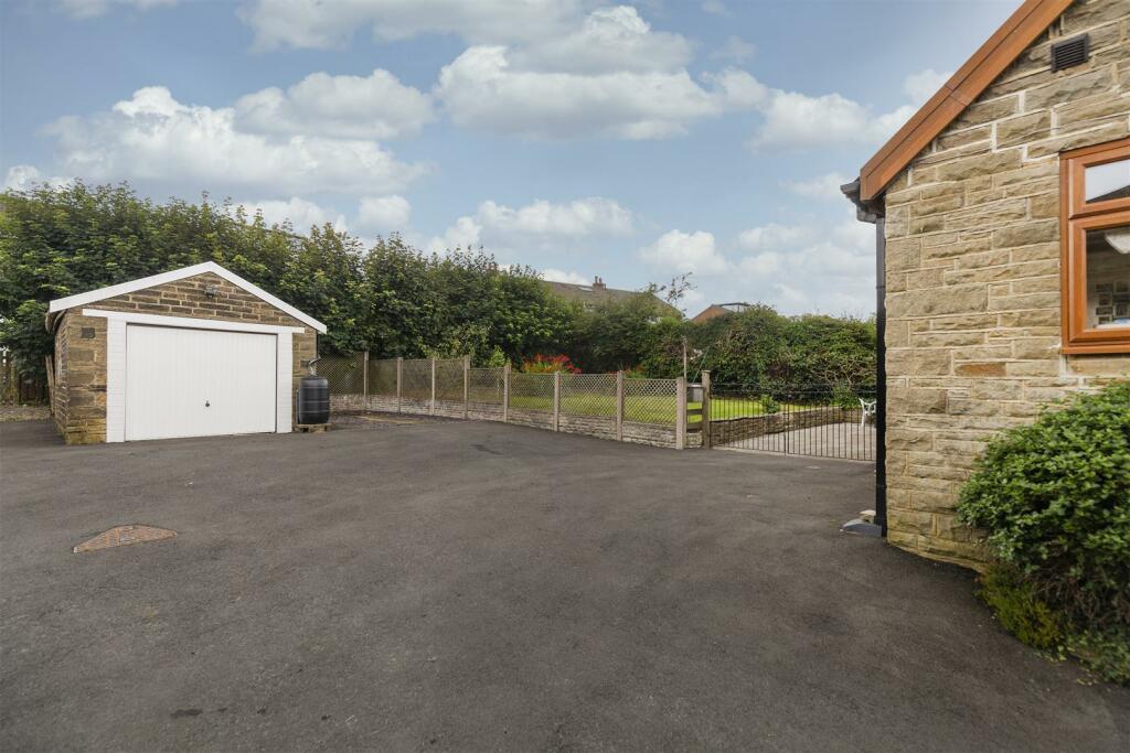 Additional image 34 of Ambler Thorn, Queensbury, Bradford