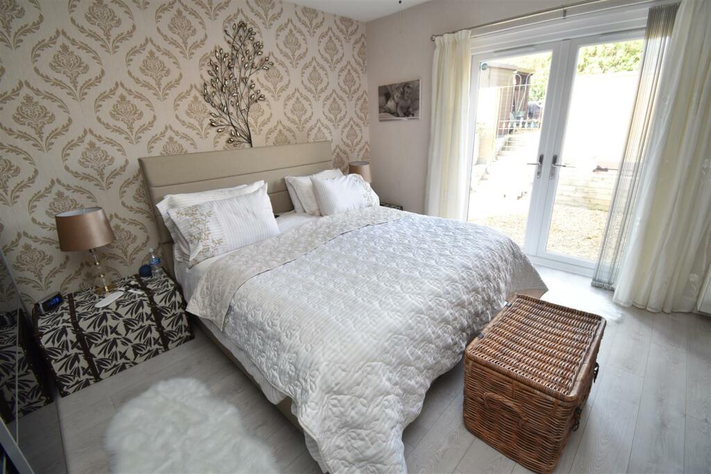 Additional image 13 of Springfield Road, Pill.